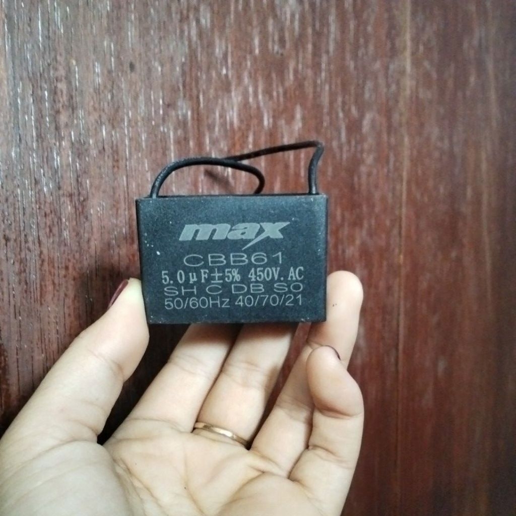 KAPASITOR 5UF KOTAK KAPASITOR 5UF