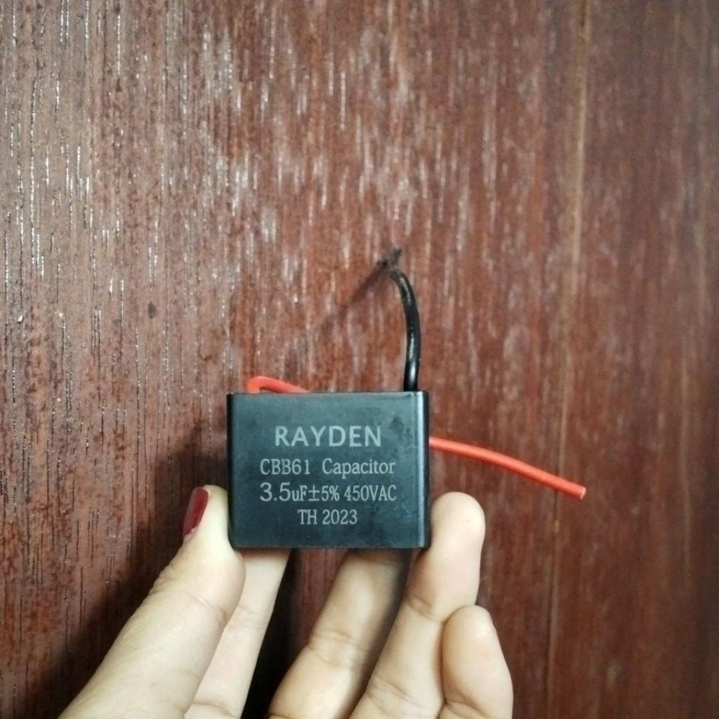 KAPASITOR 3.5UF KOTAK KAPASITOR 3.5UF KOTAK