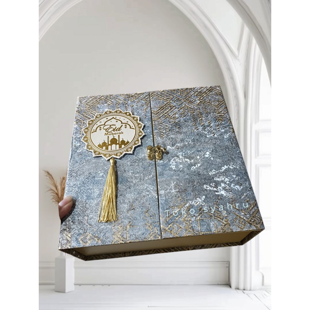 hardbox lebaran bok hampers lebaran 25x25x10 pake skat