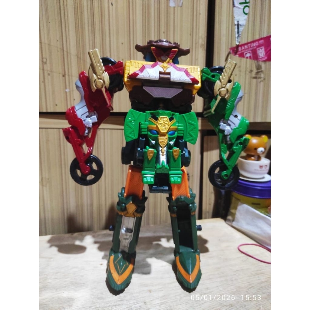 DX Power Rangers Megazord Bandai