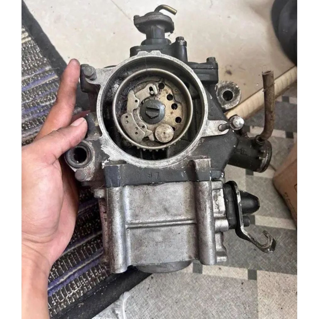 head boring yamaha Jupiter mx vixion barang asli original copotan masih bagus normal satu set...