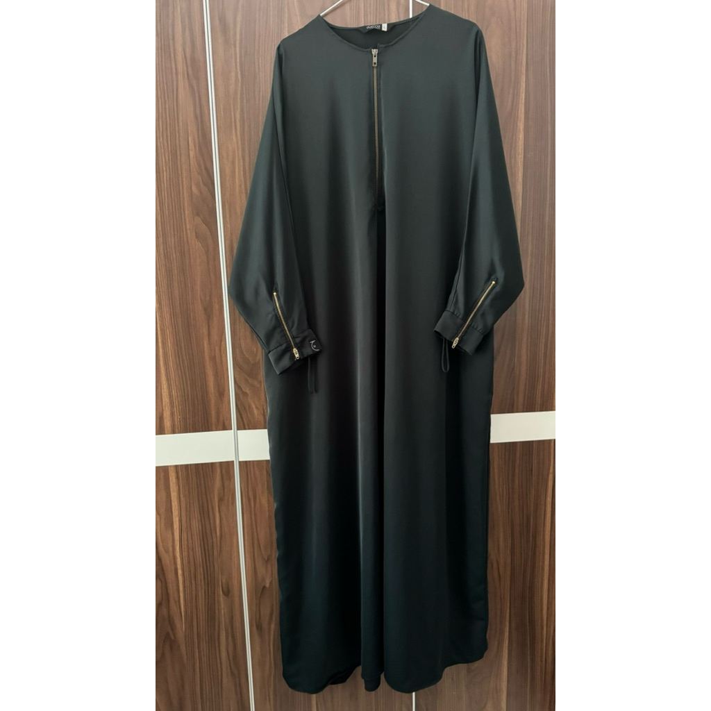 SOLD ALJENNA BIRRA ABAYA