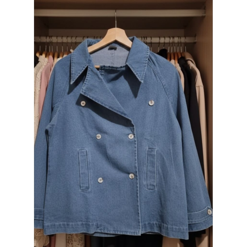 THIS IS APRIL OUTER DENIM