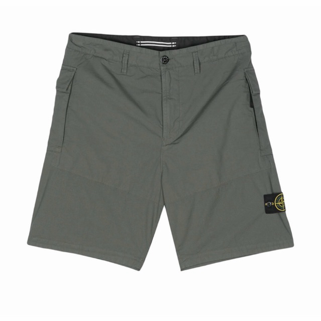 Stone Island Compass Badge Bermuda Short pants (100% Authentic)