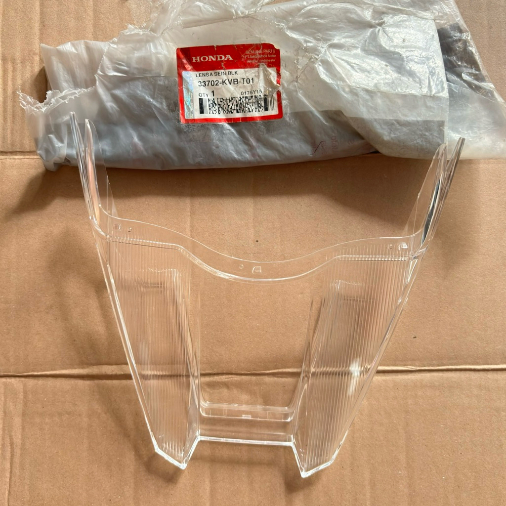 Mika kaca sein sen lampu belakang stoplamp vario 110 techno karbu original AHM honda 33702-kvb-T01