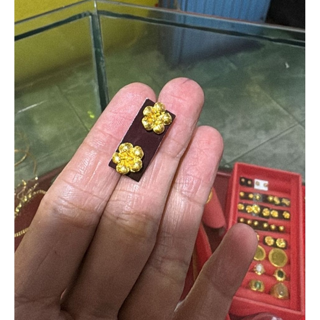 anting gold - emas 24k (LM ) - emas 99,99 - earring dewasa - desain mawar - 2 gr - yuk di.