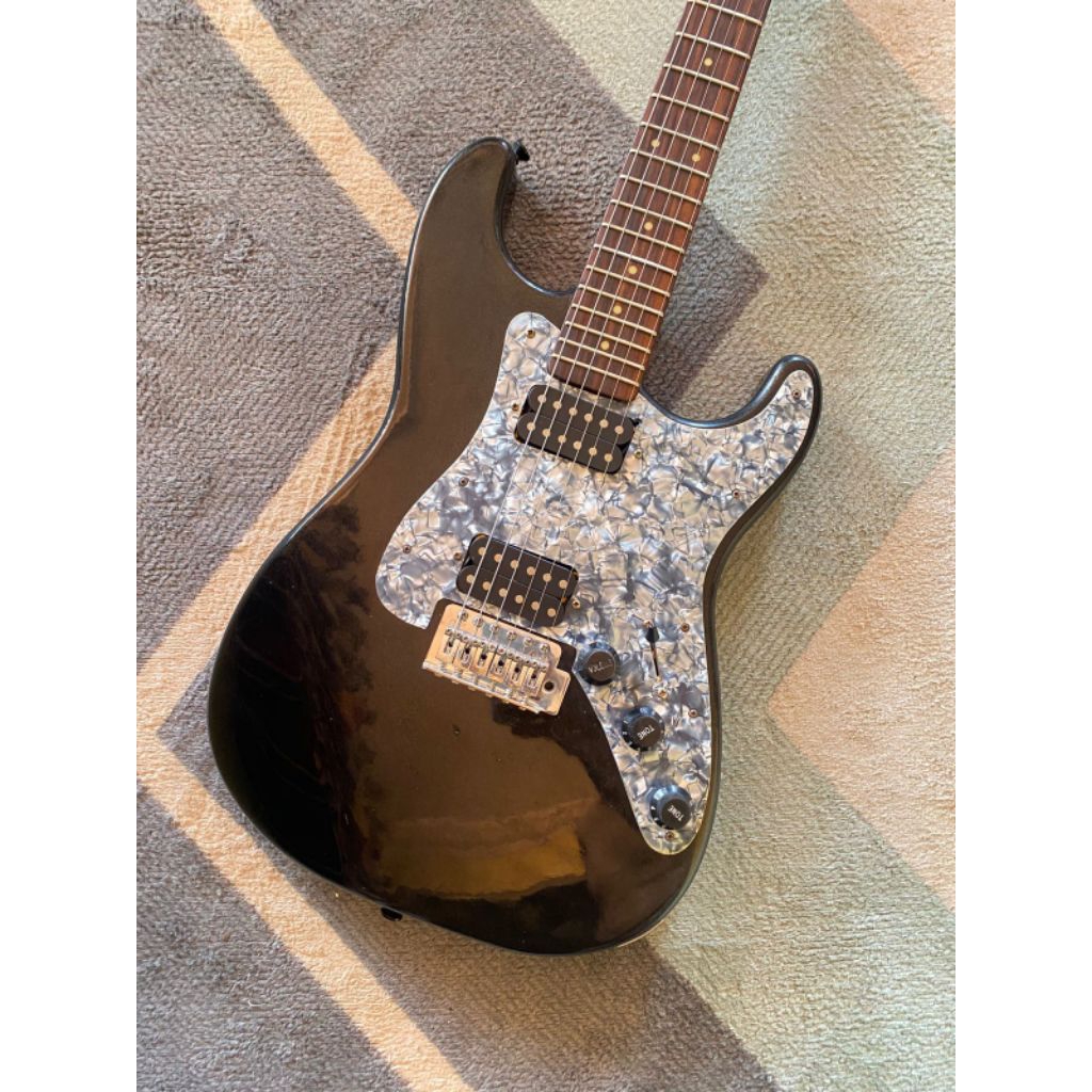 Gitar Fender Stratocaster black metalic custom