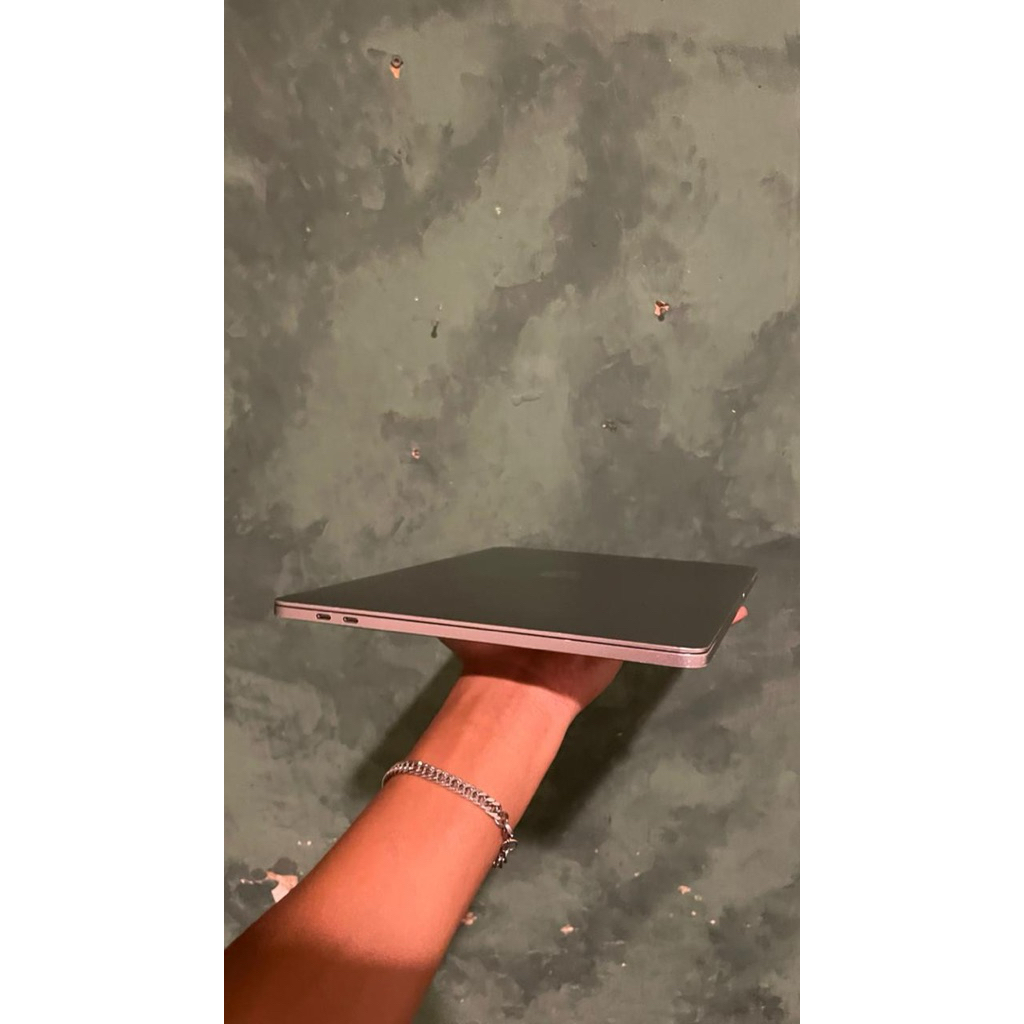 macbook pro 2017
