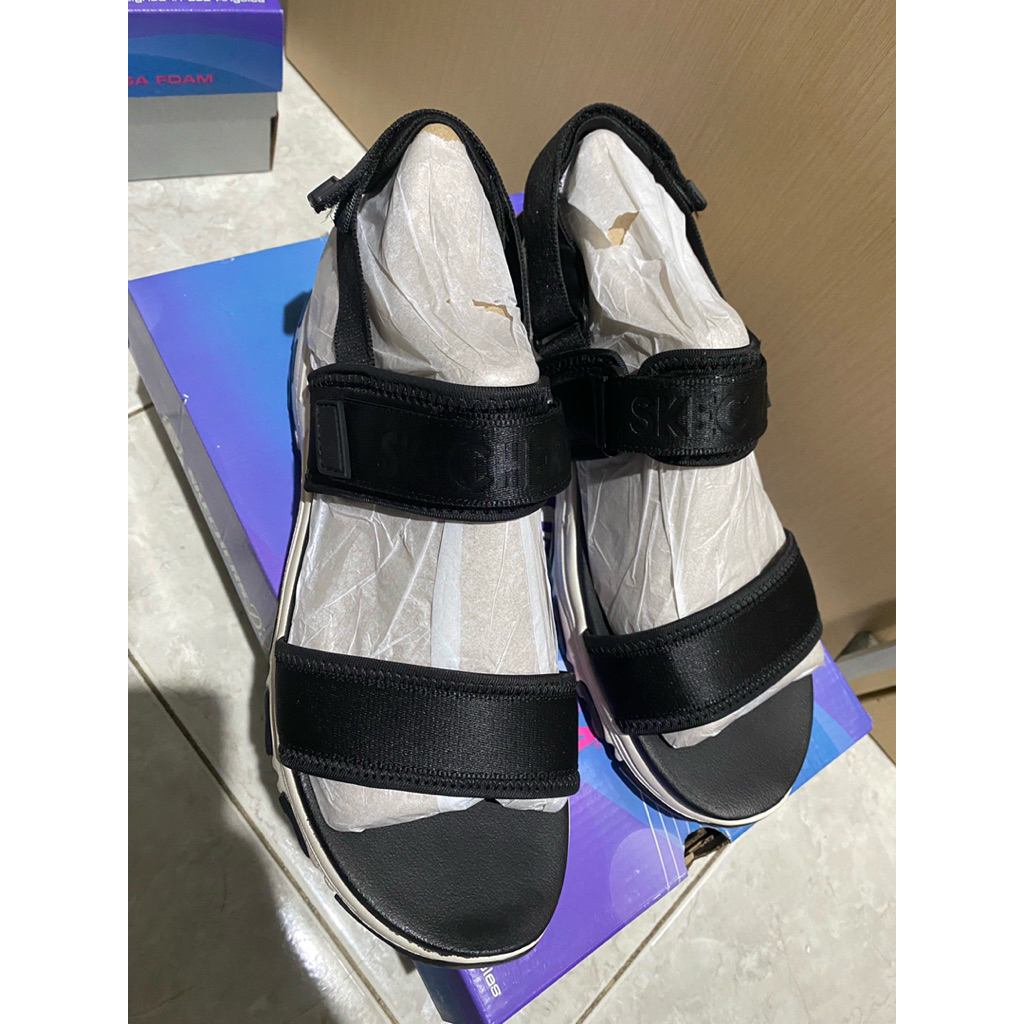 Skechers Arch Fit Women's Sandal - Black