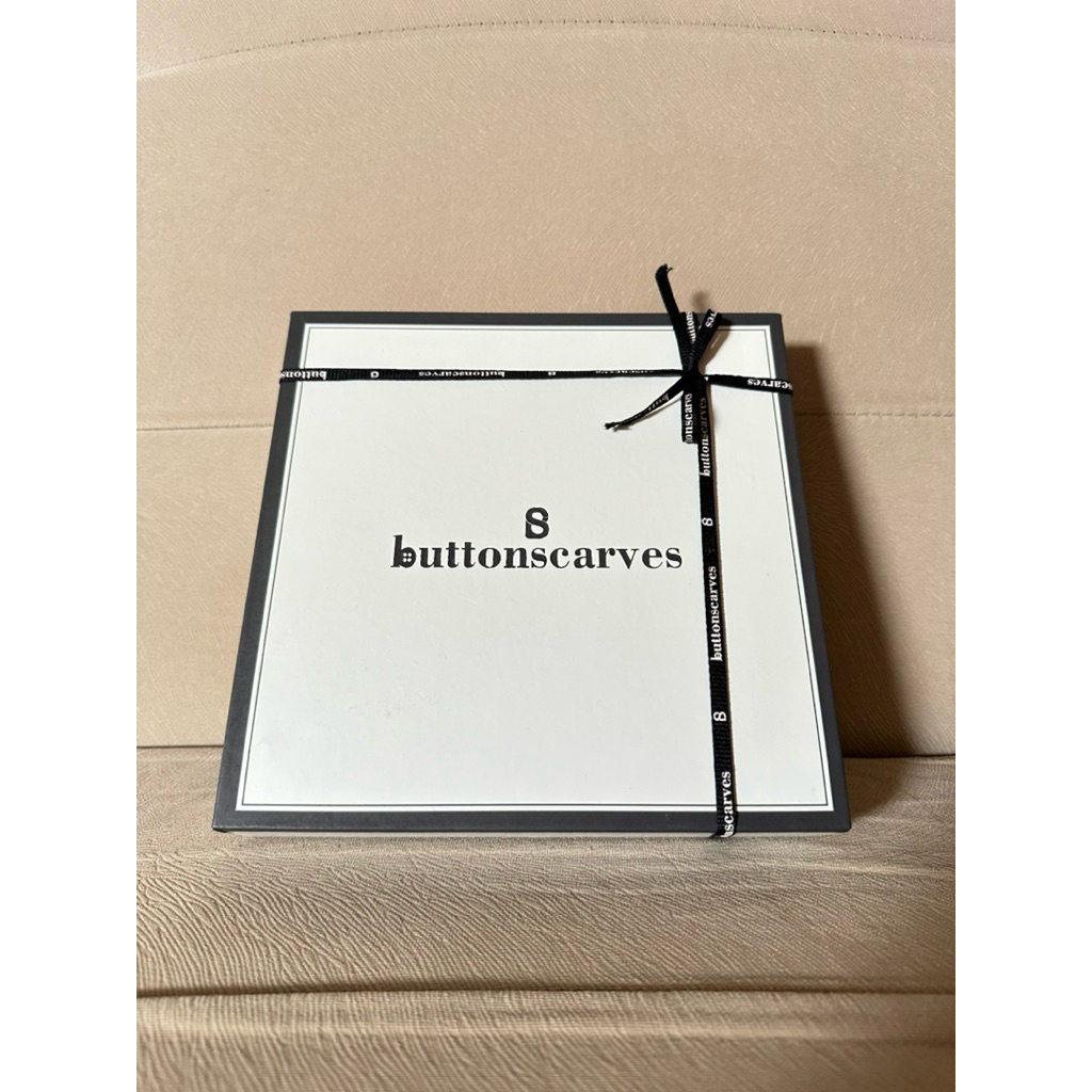 Everyday Jersey Slip On Buttonscarves