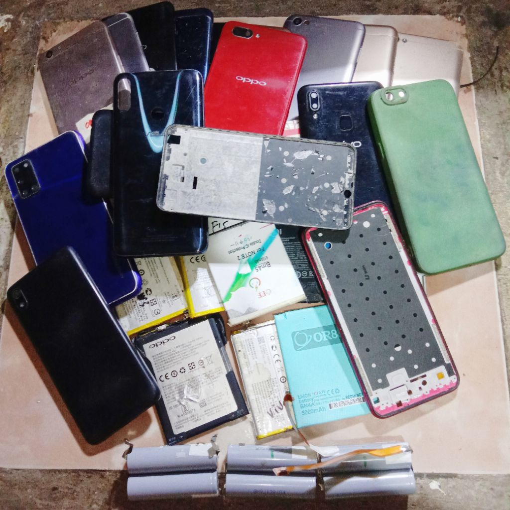 batre hp dan laptop original cabutan all merk (oppo a3s/Vivo y93/Vivo y71/xiomi 7a/xiomi not5/xiomi 