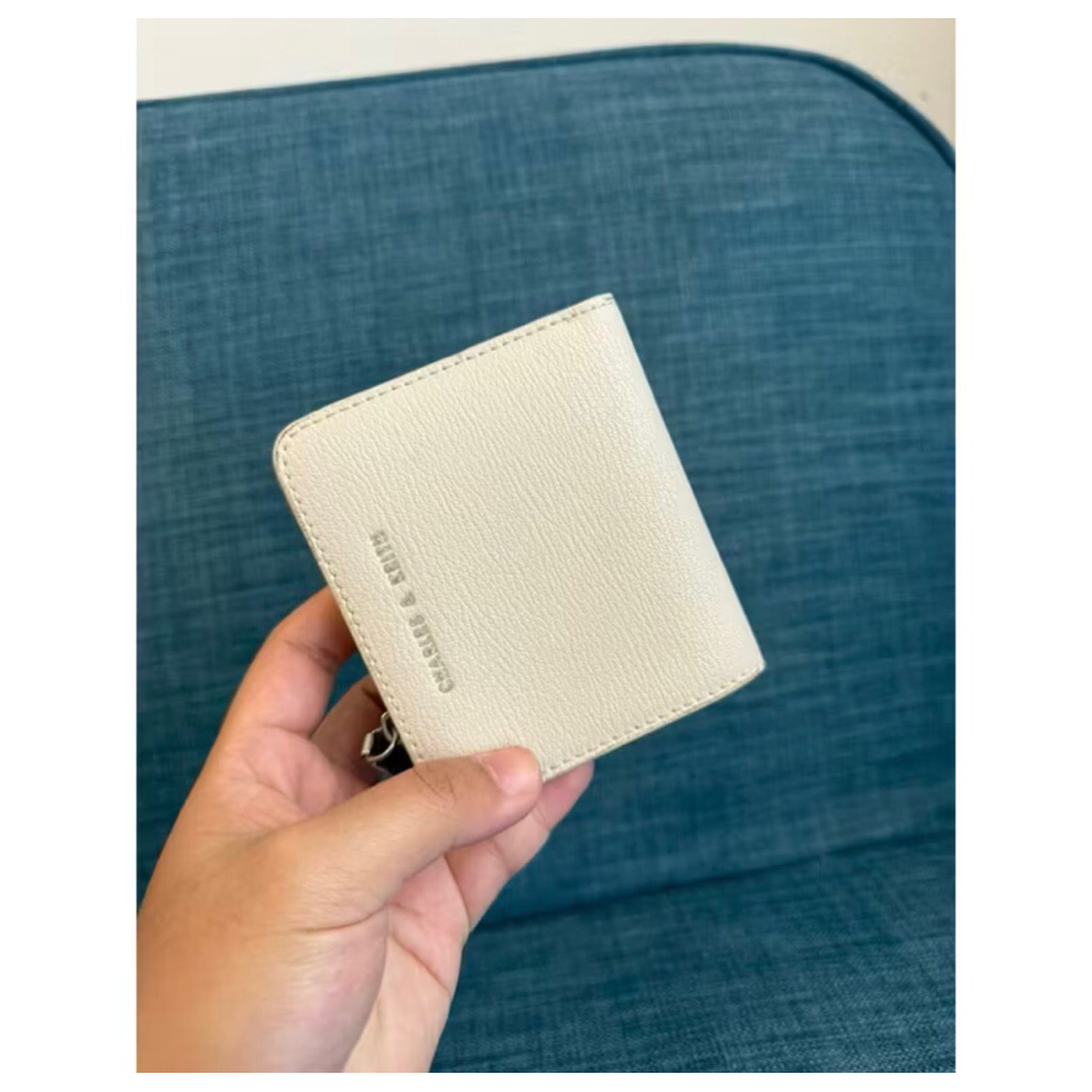 DOMPET ORI CHARLES & KEITH