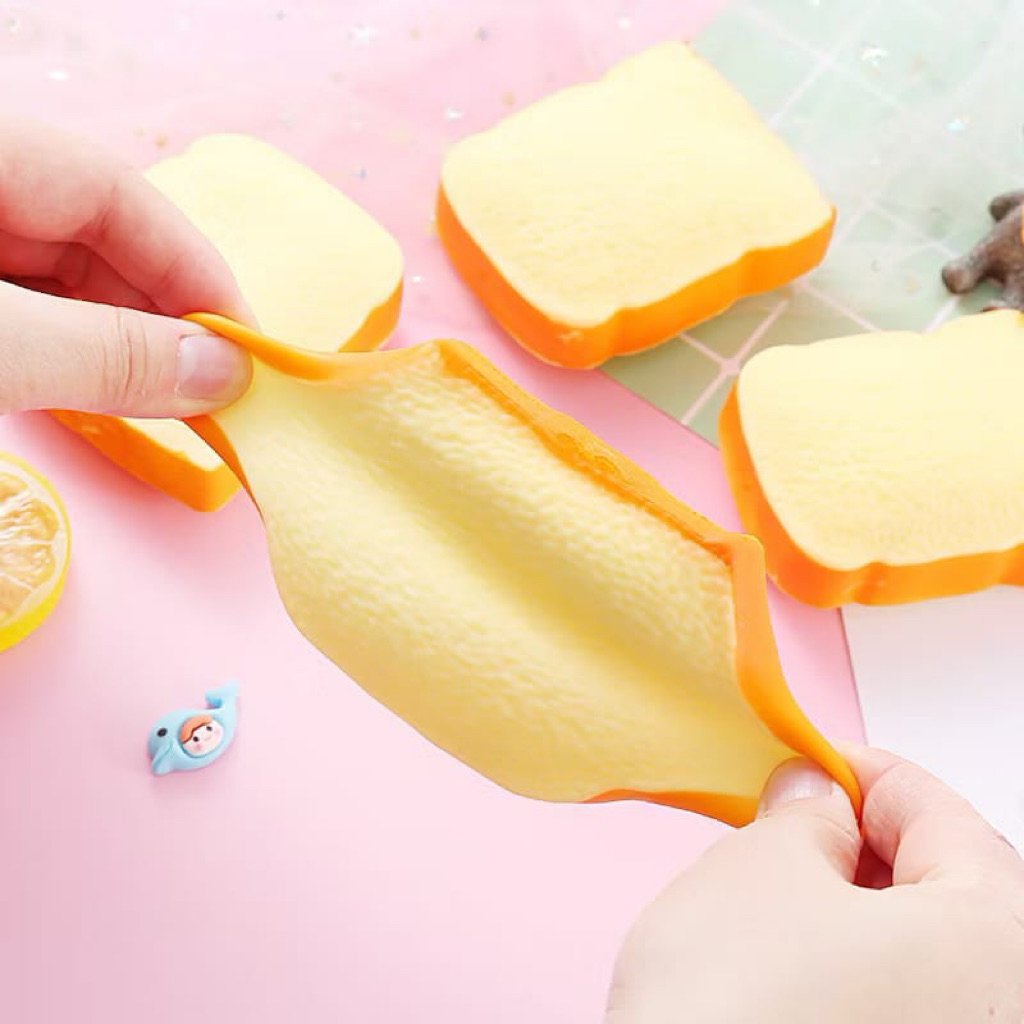 1 Buah Squishy Bentuk Roti Squishy Pencet Penghilang Stres