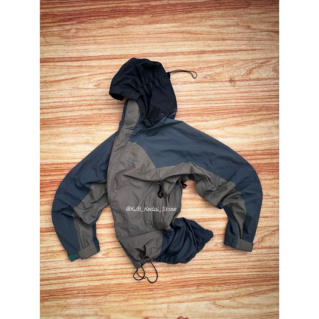 Patagonia Gorpcore Goretex snowboard size XL fit XXL