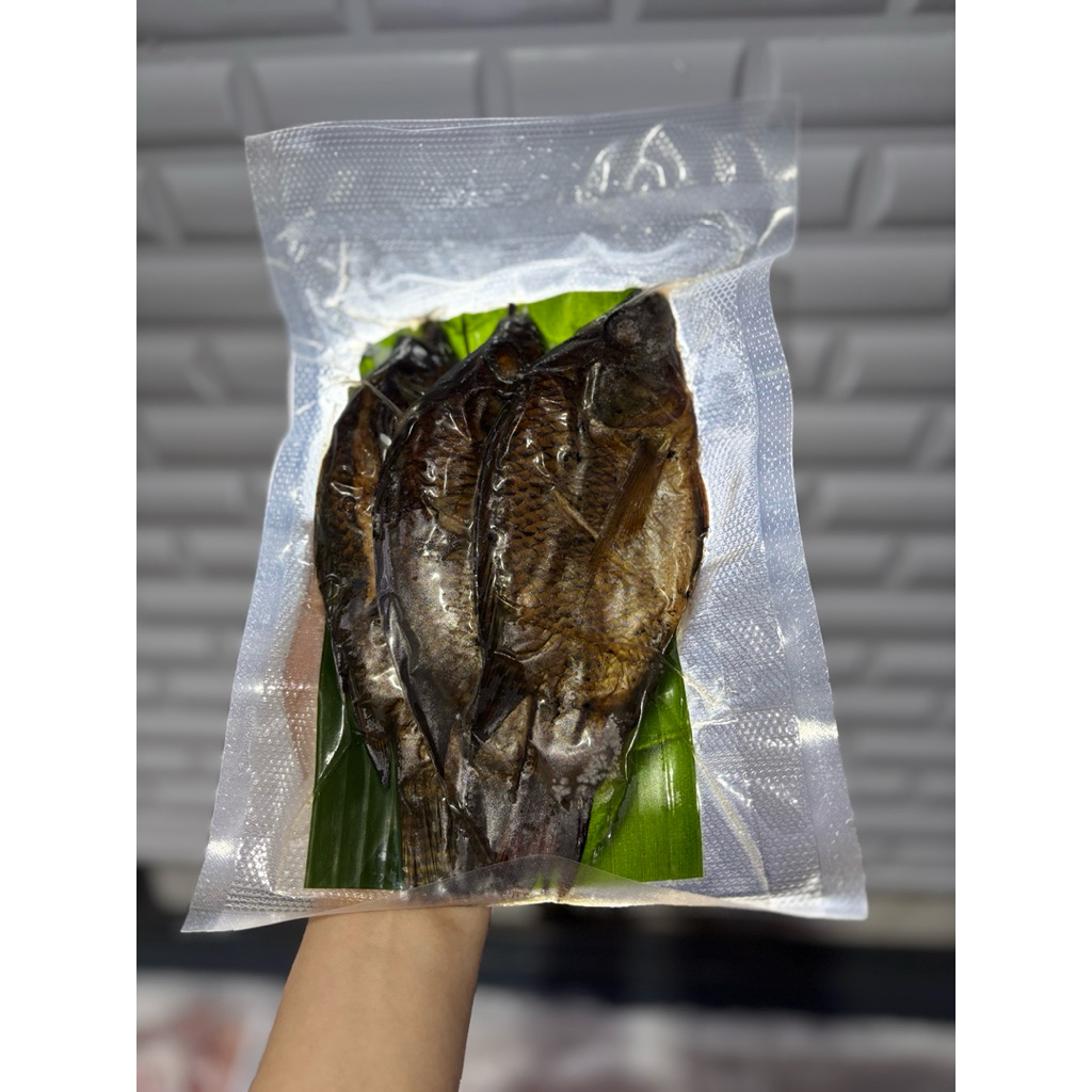 Mujair Asap / Nila Asap / Ikan Asap / Ikan Matang isi 3ekor
