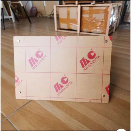 Frame Akrilik Jepit ( Frame Meja Akrilik ) Stand Layar Akrilik/Bingkai Foto Akrilik/Sign Holder Akri