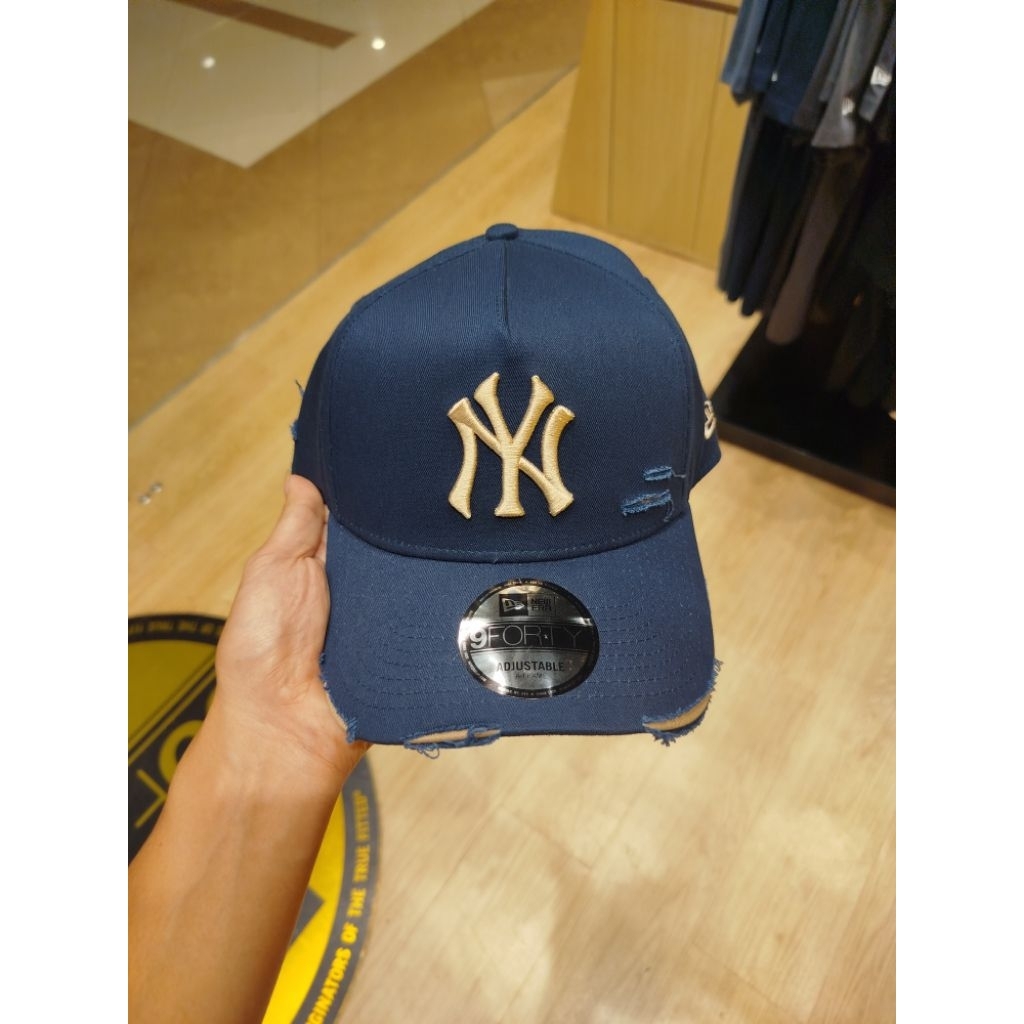 topi new era 9forty AF damage navy
