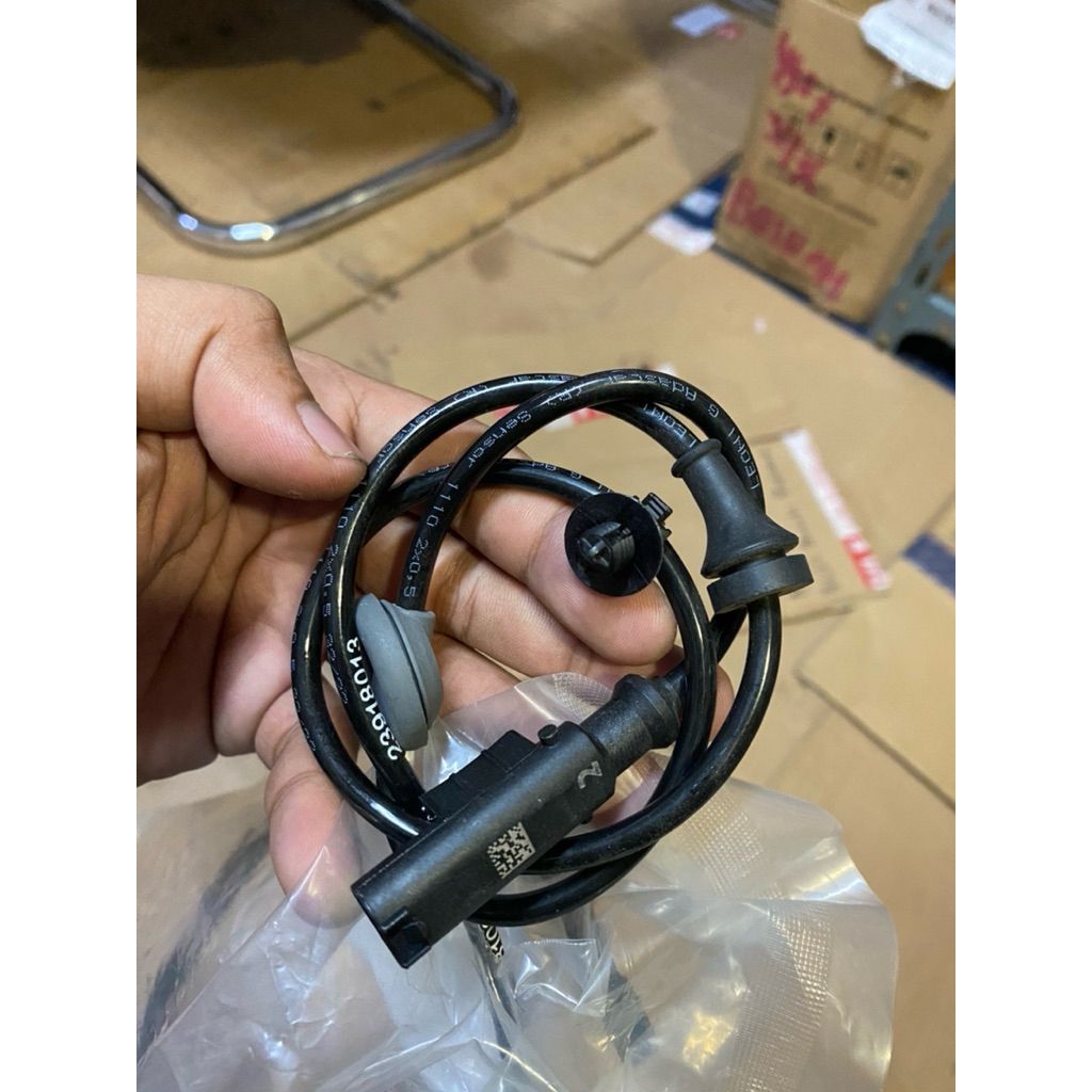 SENSOR ABS/WHEEL SPEED SENSOR WULING CONFERO ORI