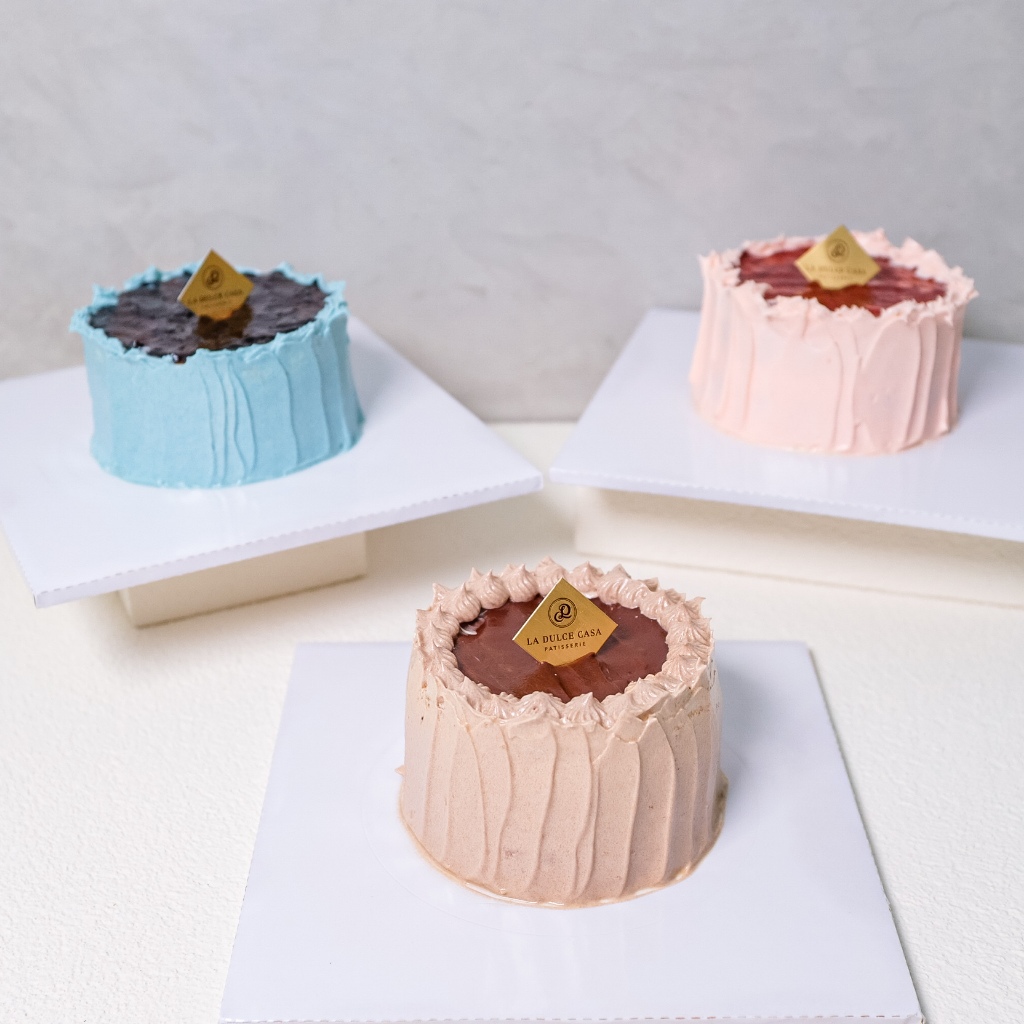 Whole cake tart mini cake hampers gift birthday ultah