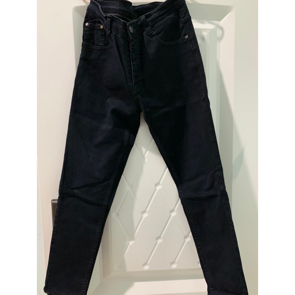 Celana Jeans Hitam Wanita Uk 32 Ol’Fin