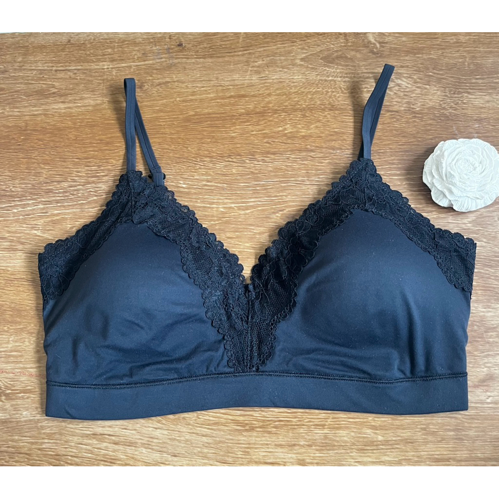 BRANDED SEAMLESS BRA TANPA KAWAT BUSA TIPIS SIZE 32B 38B 40B B70 B85 B90