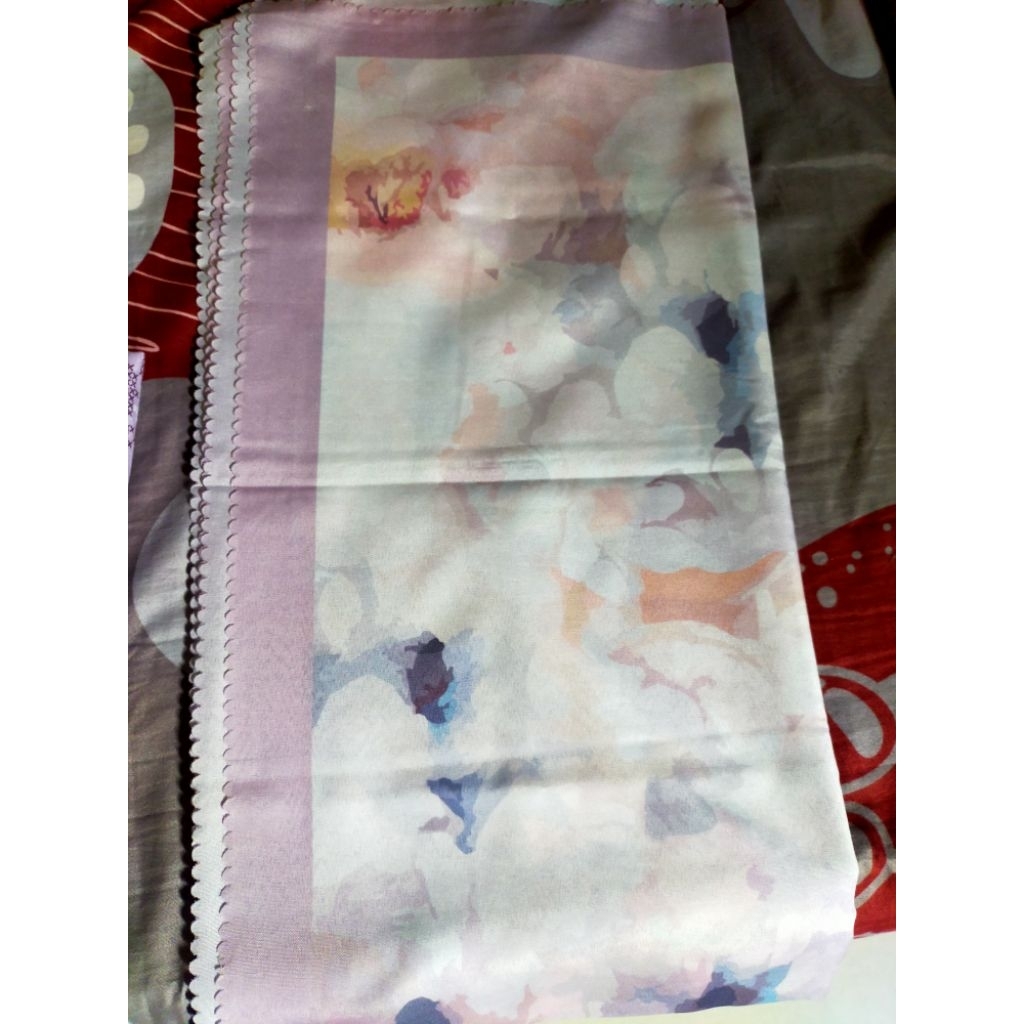 preloved hijab motif