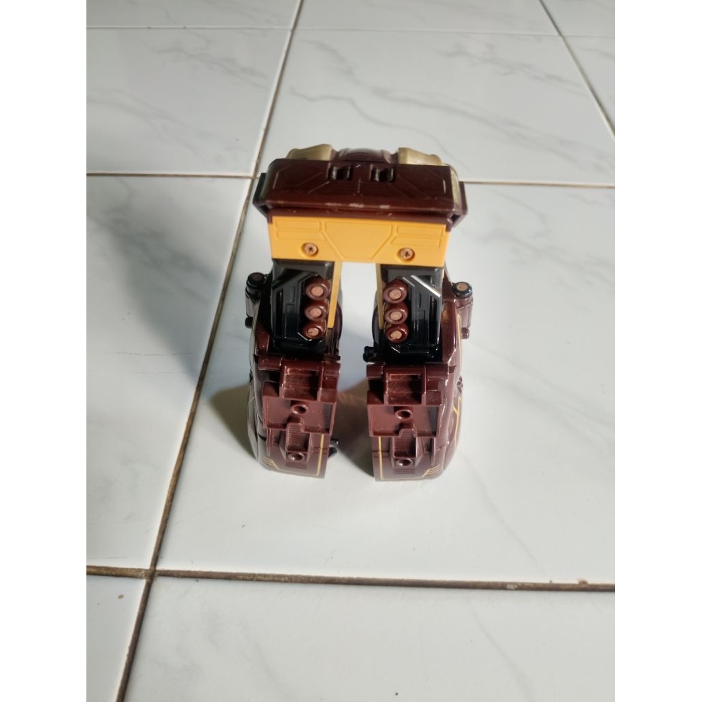 DX GAO BUFFALO ZORD (BANDAI)