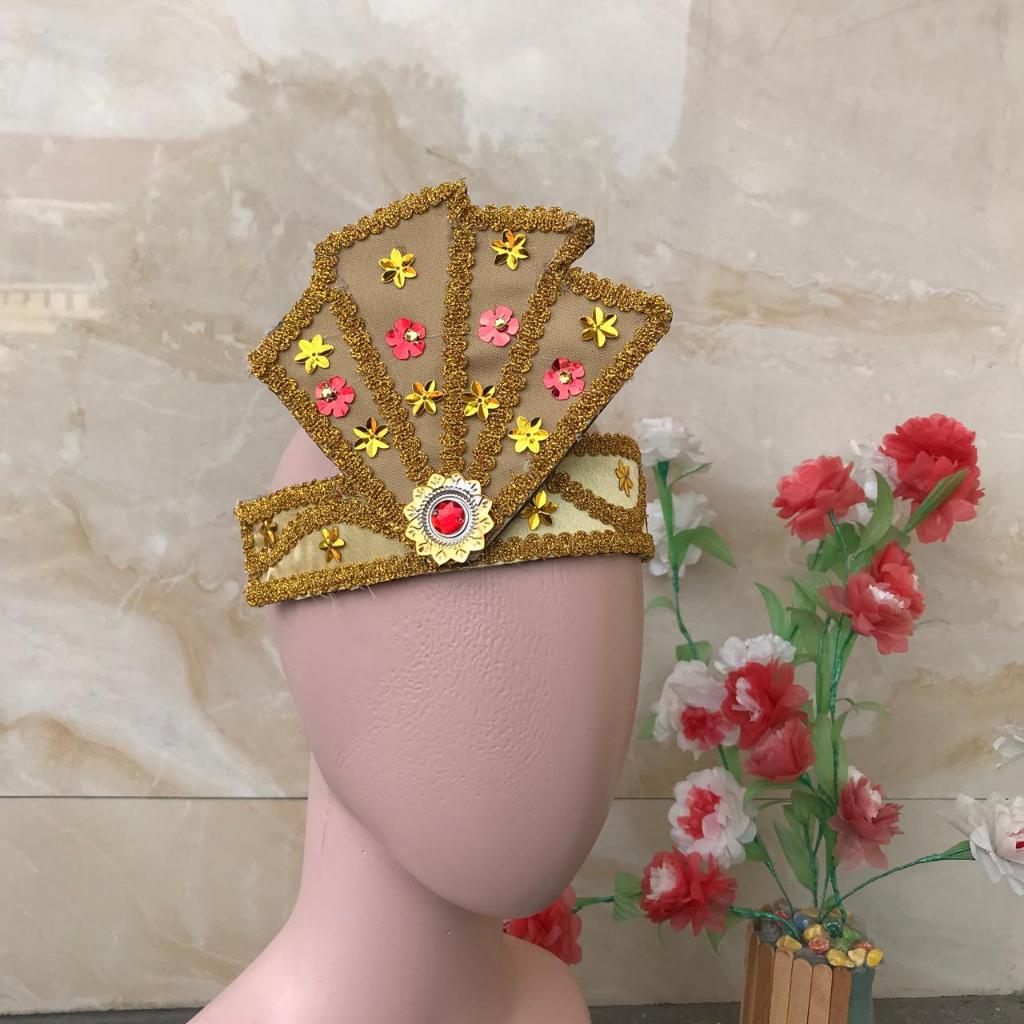 Mahkota Tari Kipas Emas/Mahkota Saman