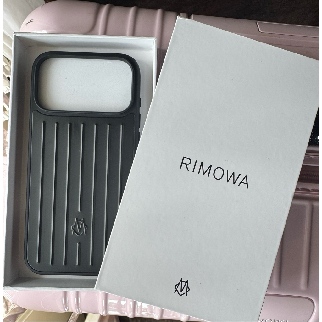 Rimowa Iphone 17 Pro Max Alu Case in black