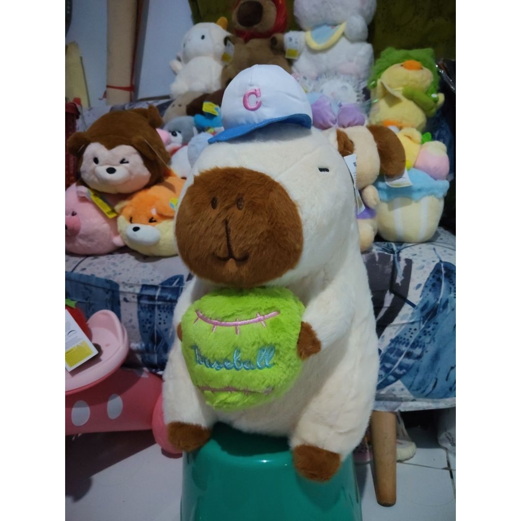 BONEKA CAPIT FUNIFUN CAPIBARA BASEBALL JUMBO