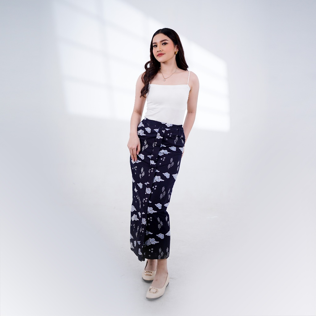 BATIK TRUSMI Bawahan Batik Wanita Rok Span Batik Mega Mendung Zoe Warna Hitam RML