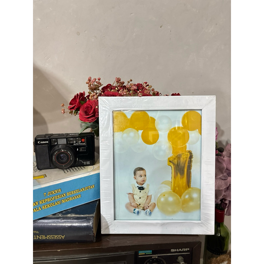 cetak foto  dan bingkai uk 10r (20x25cm)