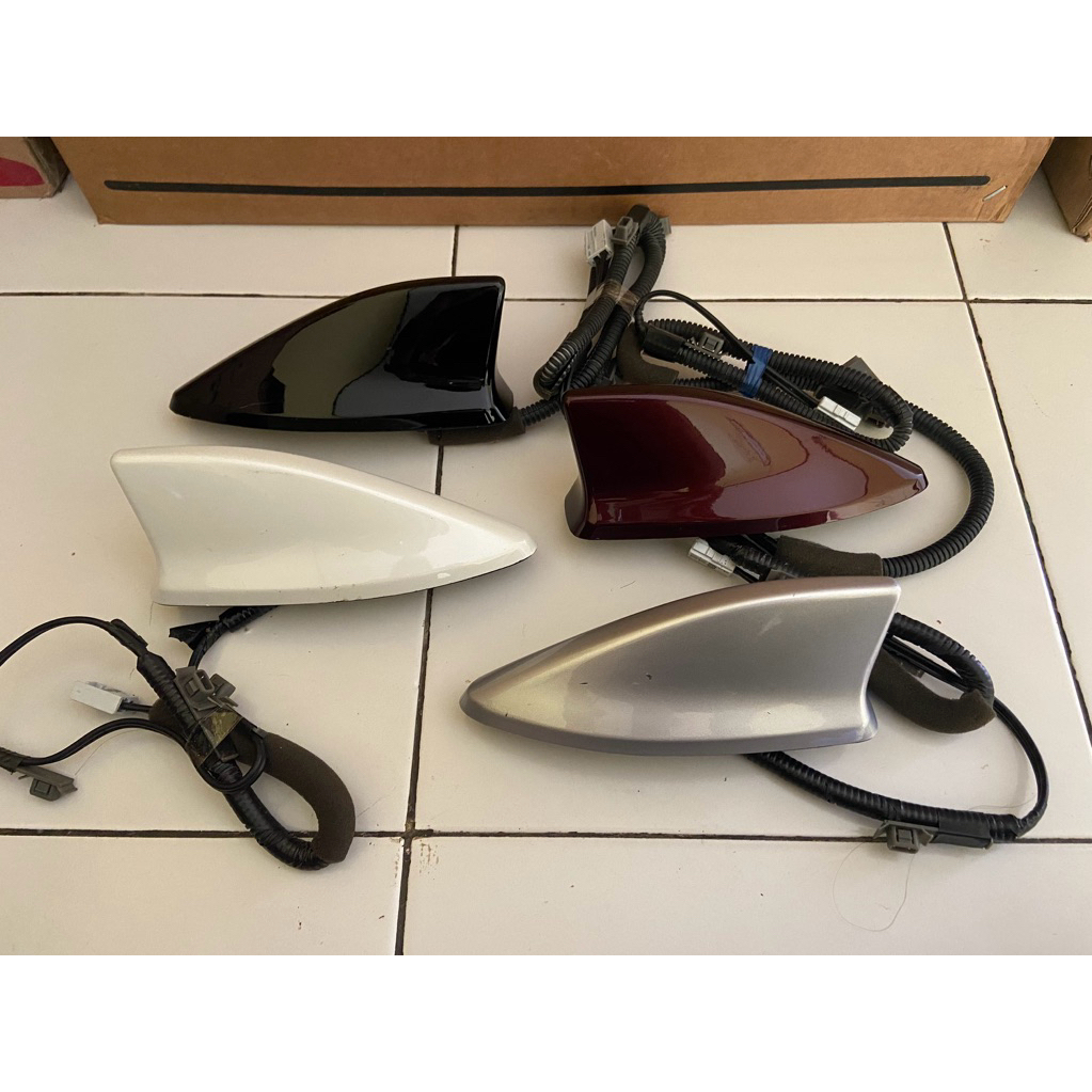 Antena Shark Fin Sirip Hiu Honda BRV HRV BRIO MOBILIO CRV ORIGINAL