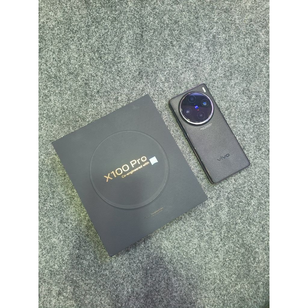 VIVO X100 PRO 16/512GB LTPO Amoled Mediatek Dimensity 9300