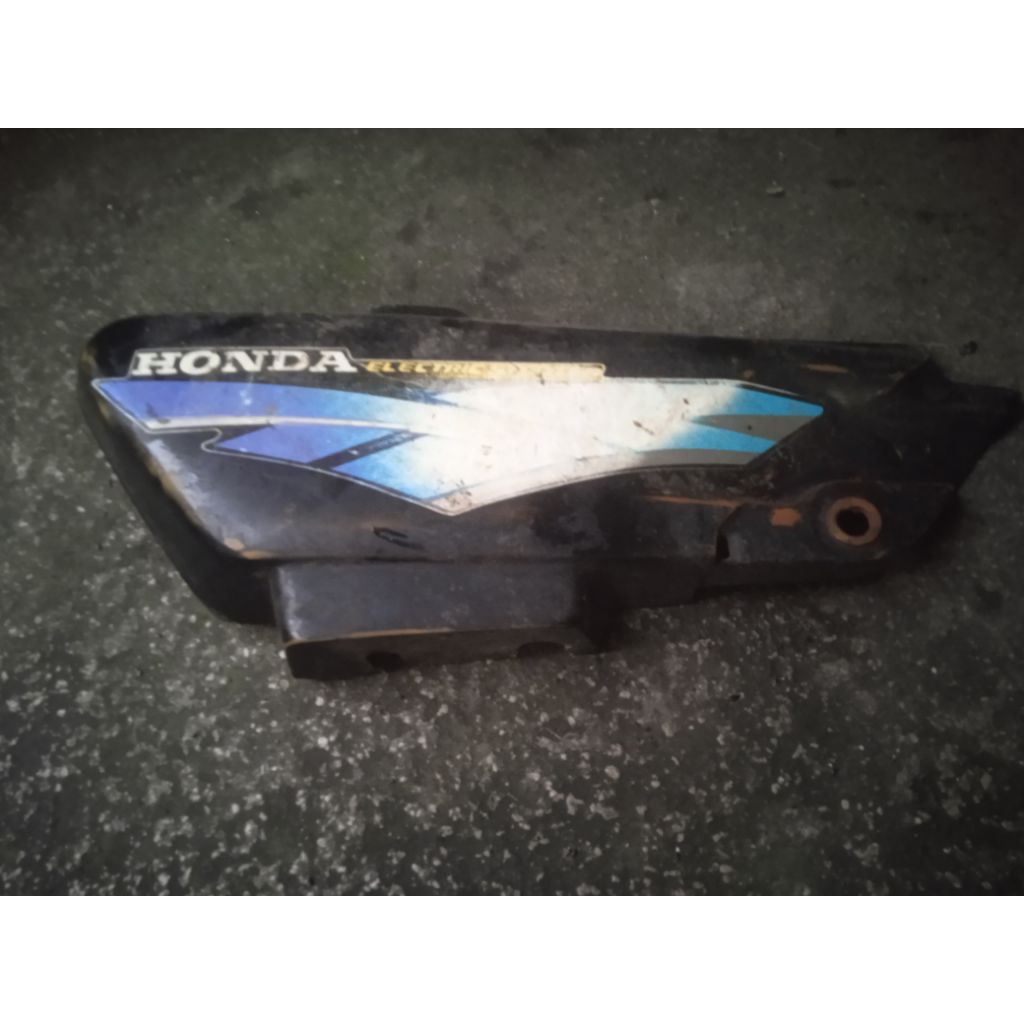tutup aki honda grand ORIGINAL cover aki grand tepong aki astrea grand box accu honda astrea grand b
