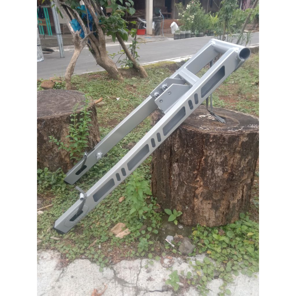 arm copy jrp  satria f segitiga garis & sijiro  panjang 65,68