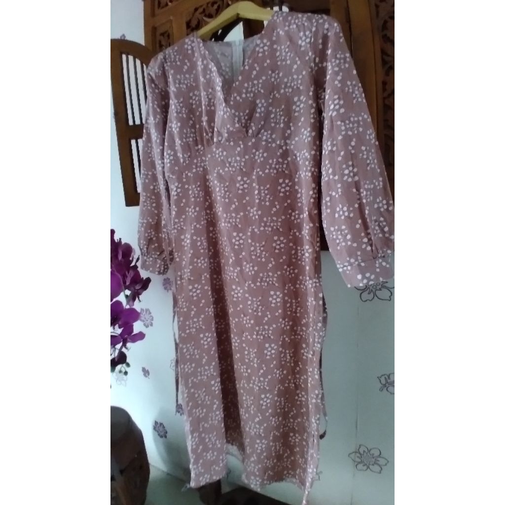 Dress / Baju Gamis Wanita ( Size LD 80 / P 115 ) Preloved Second Branded