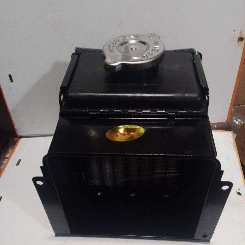 R100/EM185 CONDENSOR/RADIATOR NR