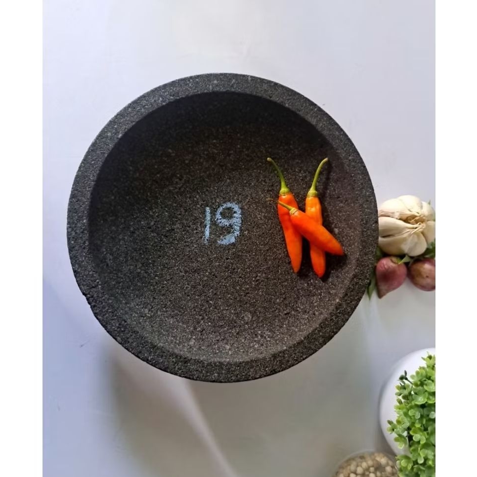 Cobek coet Batu Asli + ulegkan ukuran 19-20cm batu merapi kwalitas