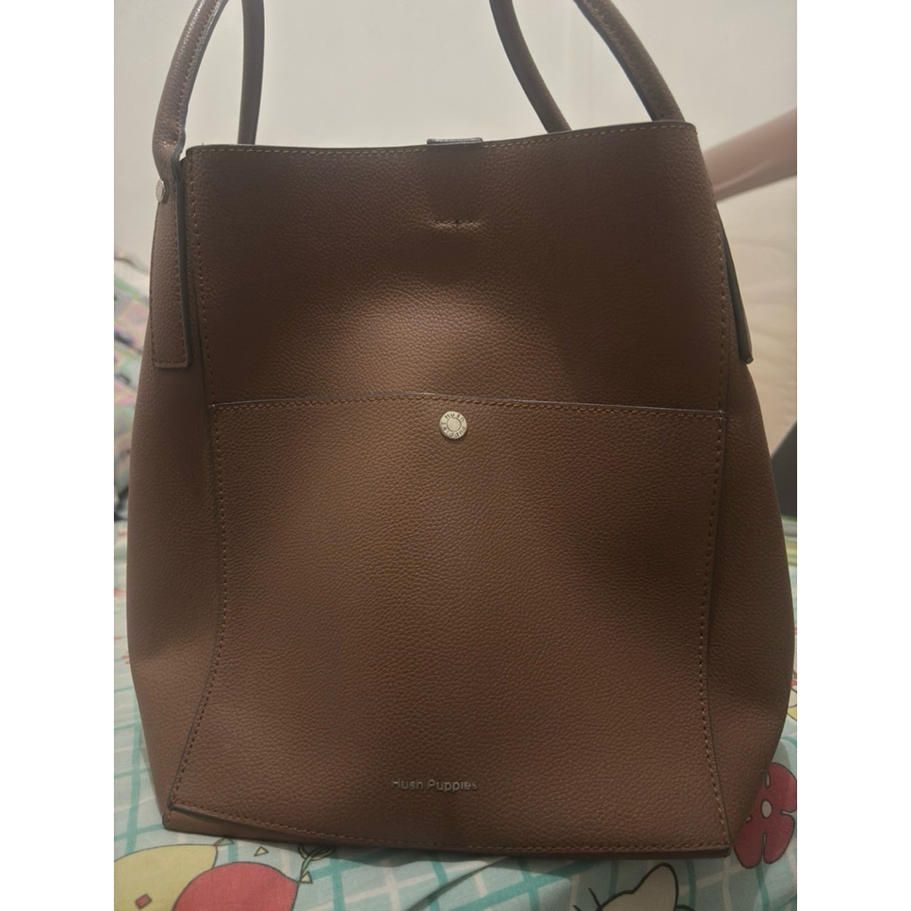 Hush Puppies - bucket bag