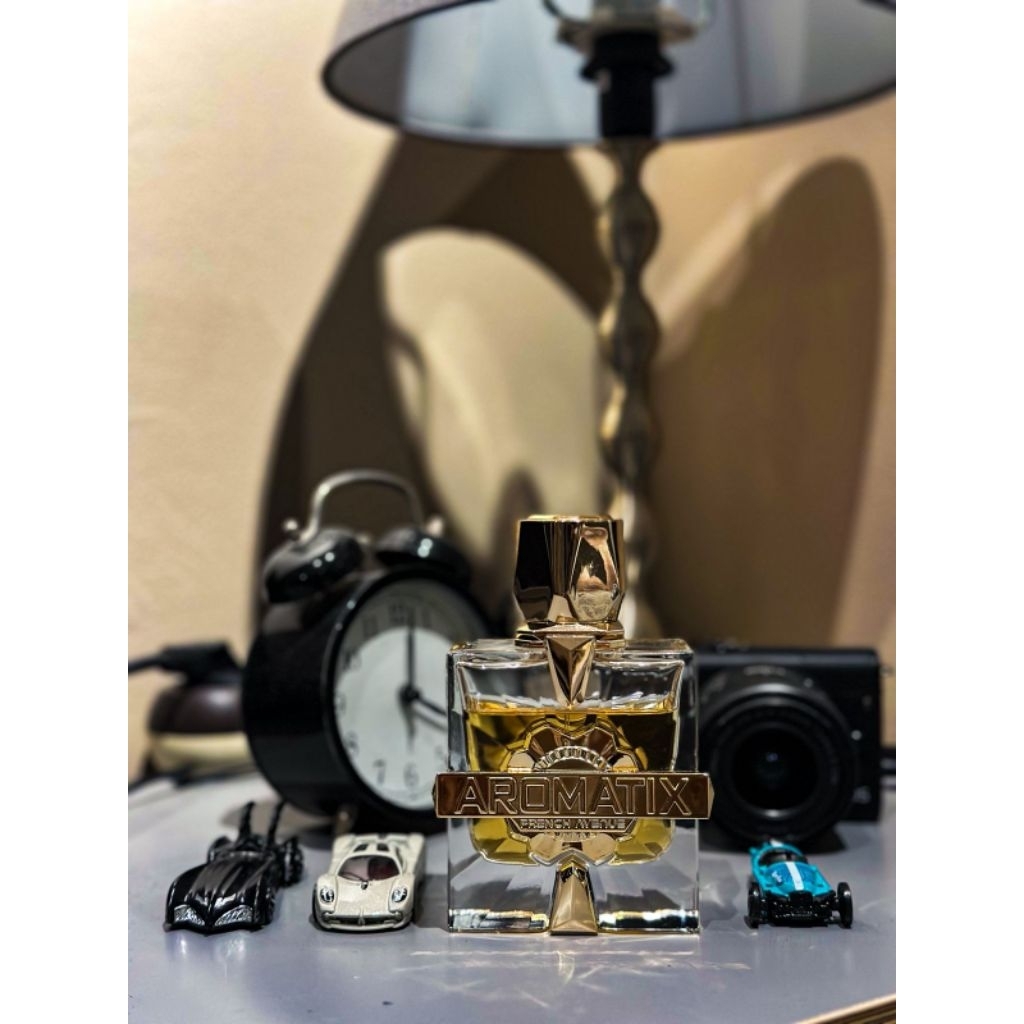 Decant Aromatix French Avenue Platine Blanc X Xandal Carnal Desire