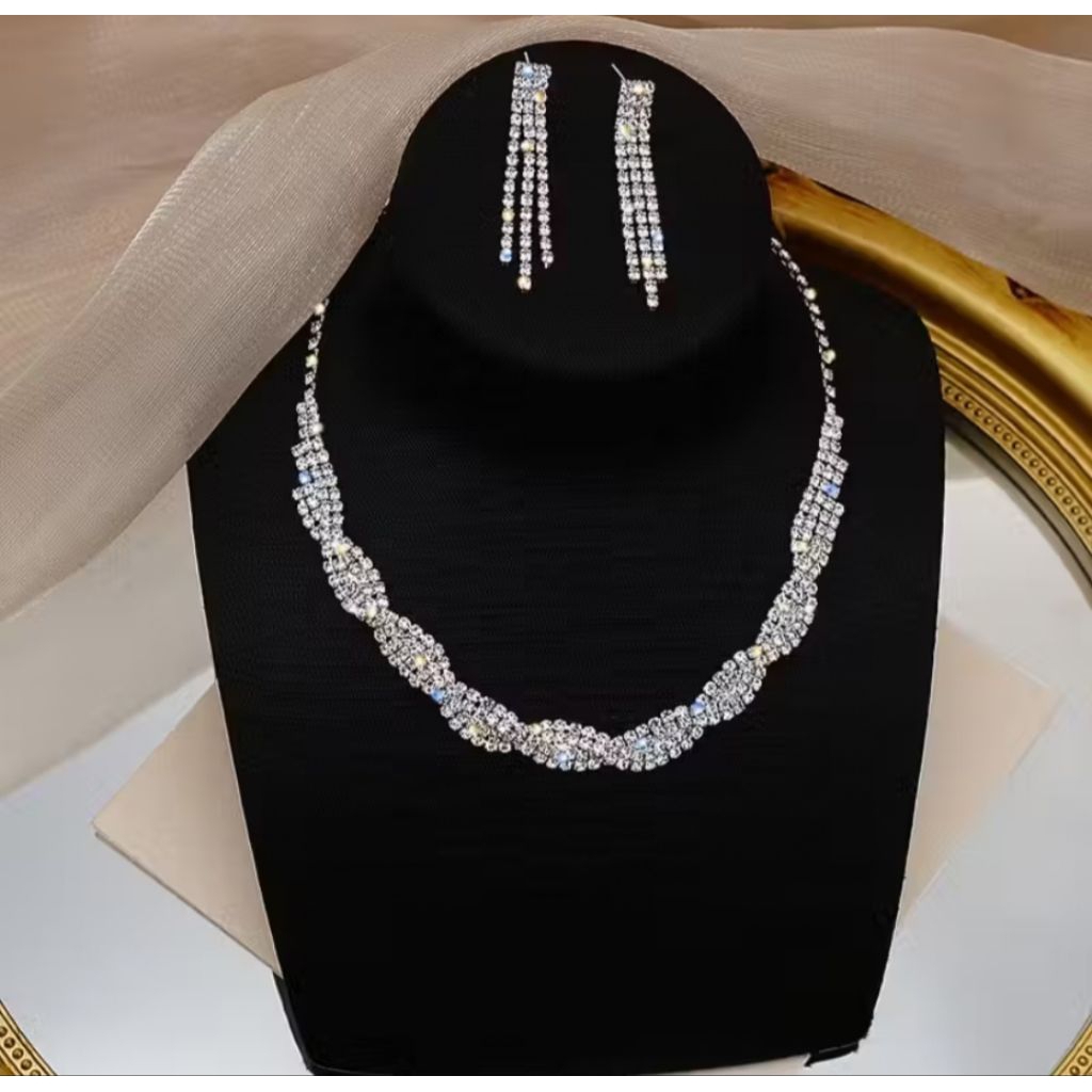 KSTUFF1279 KALUNG LIONTIN WANITA SET KALUNG ANTING WEDDING MEWAH