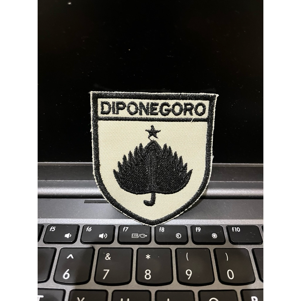 Atribut TNI Bet Kodam Diponegoro. Warna sesuai seragam pembagian