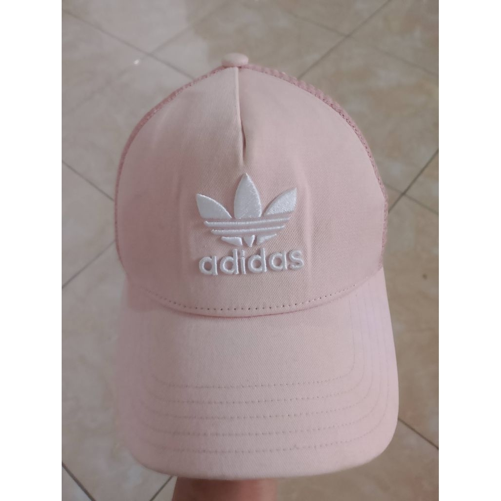 preloved topi adidas pink