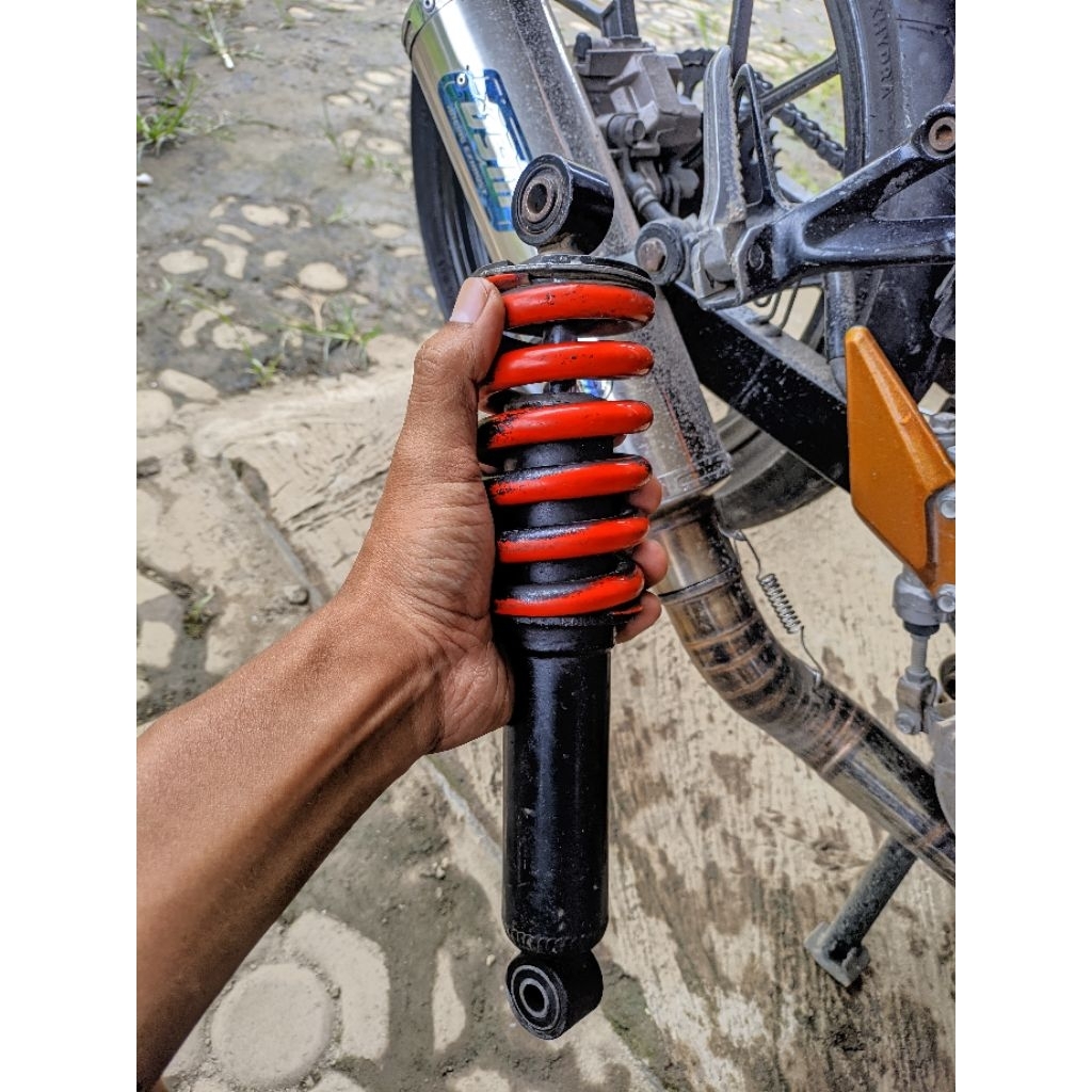 Monoshock Satria FU
