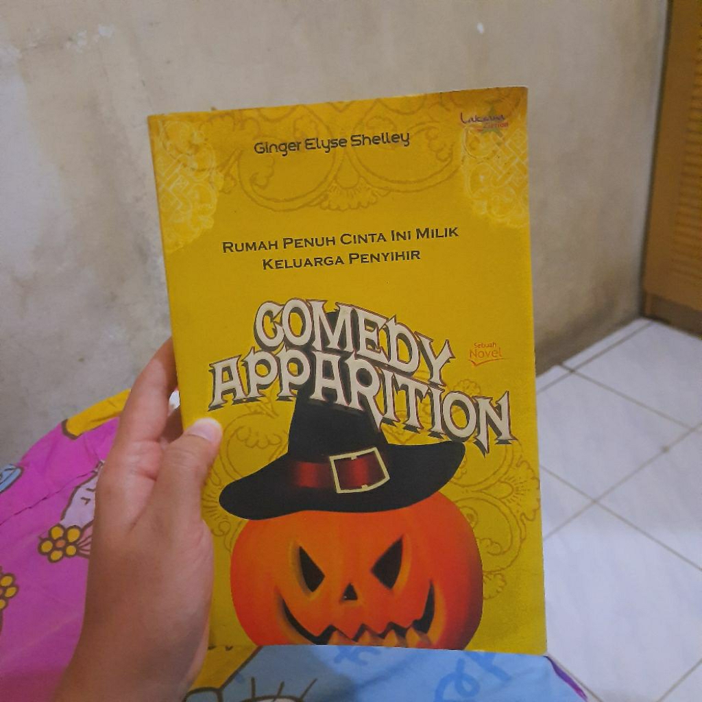 PRELOVED LOKAL-COMEDY APPARATION GINGER SHELLEY