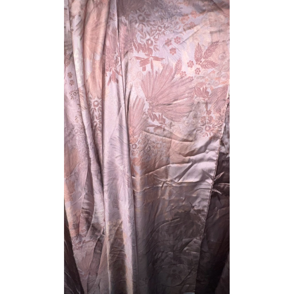 Mukena mewah dewasa jumbo Radwah x Indah Nada Puspita silky warna pink mauve (PRELOVED)