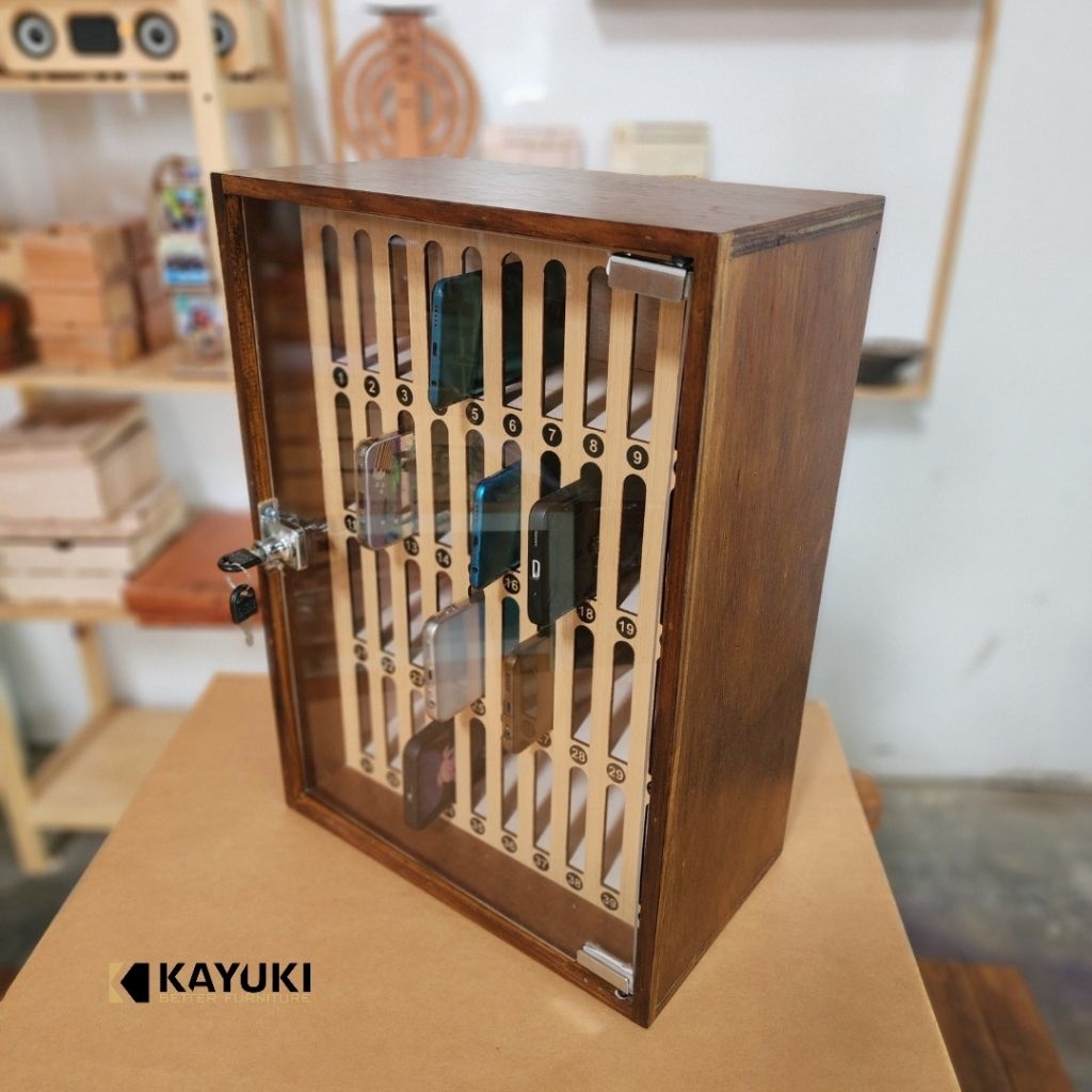 Rak Box Tempat HP 40 Slot + Kunci Handphone Management Penyimpanan Susun Kayu untuk Kelas Sekolah Pa
