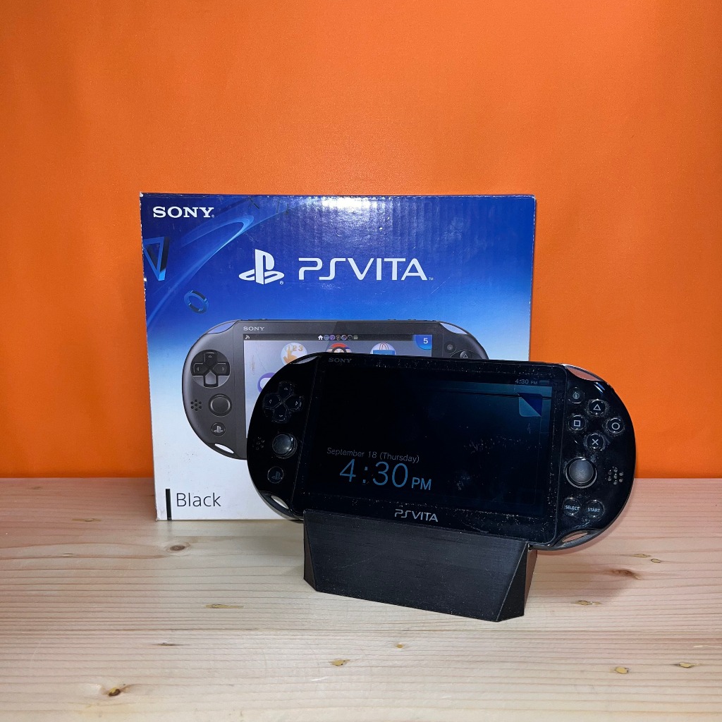 PS Vita Slim PCH2006 ZA11