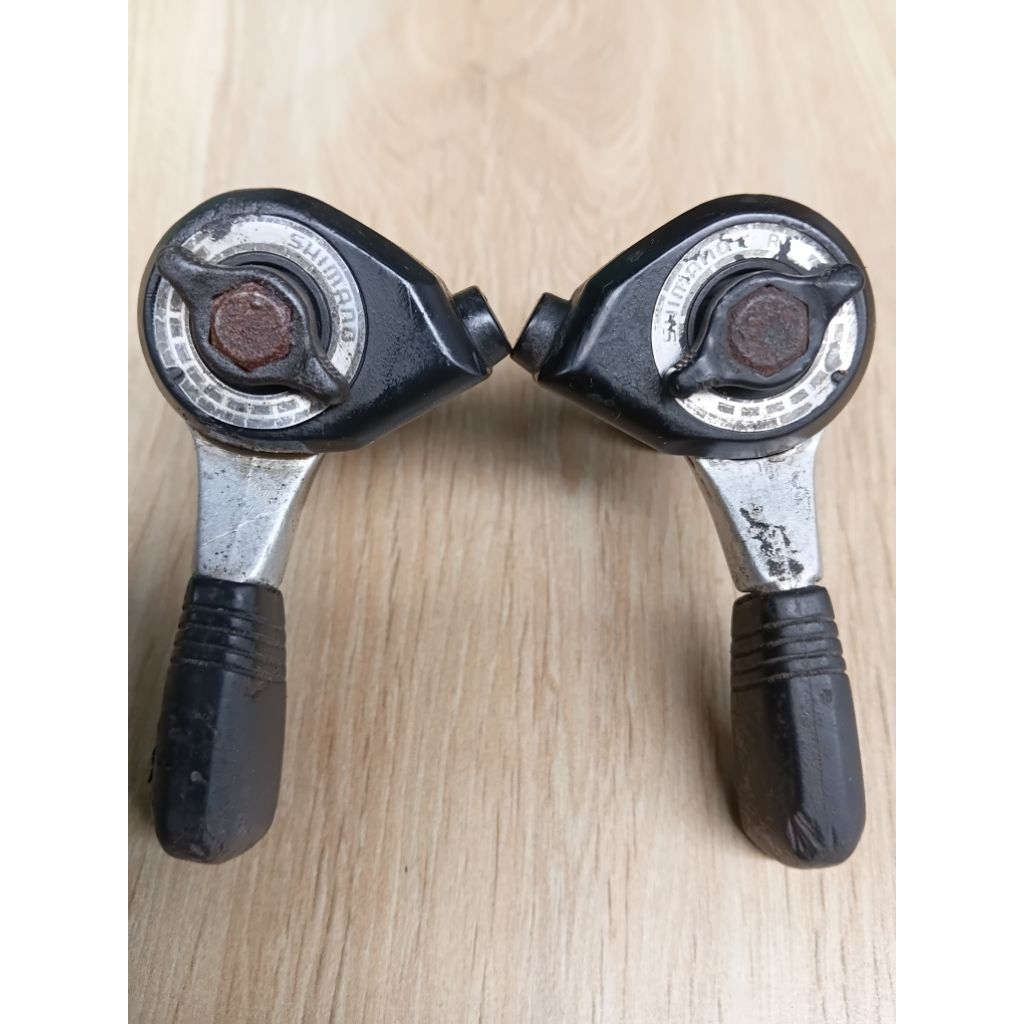 Shifter sepeda